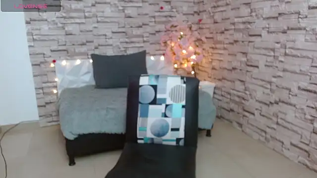 Snapshot of Vanse_lust chatting on 02-12-25, 09:22 Vanse lust online show from 02-12-25, 09:22