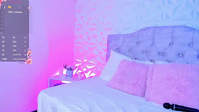 Snapshot of Miss_Ivy4 chatting on 10-11-25, 08:18 Miss Ivy4 online show from 10-11-25, 08:18