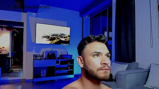 Snapshot of Maximo_Marcelo chatting on 01-09-25, 12:03 Maximo Marcelo online show from 01-09-25, 12:03