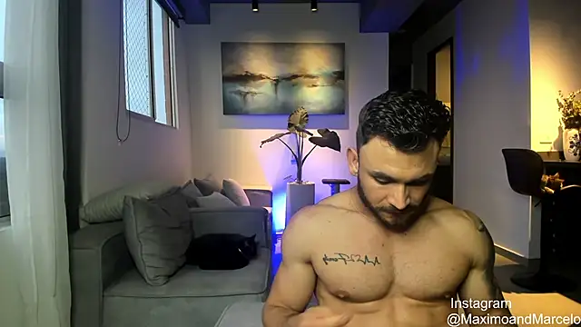 Snapshot of Maximo_Marcelo chatting on 03-03-25, 11:03 Maximo Marcelo online show from 03-03-25, 11:03