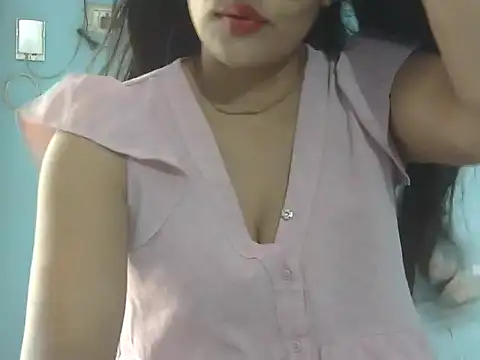 Nehasingh2024 online show from 04-21-26, 07:14