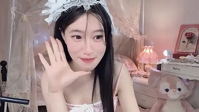 JennieKim RoseannePark online show from 12-15-24, 05:20