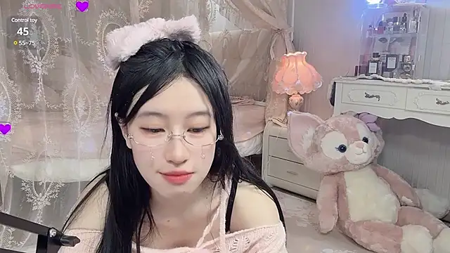 JennieKim RoseannePark online show from 12-21-24, 07:38