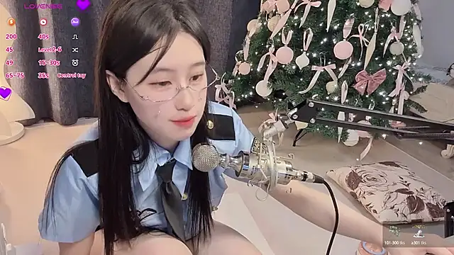 JennieKim RoseannePark online show from 12-25-24, 05:37