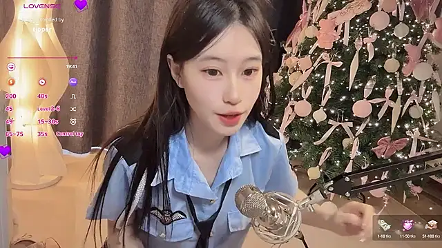 JennieKim RoseannePark online show from 12-26-24, 05:58