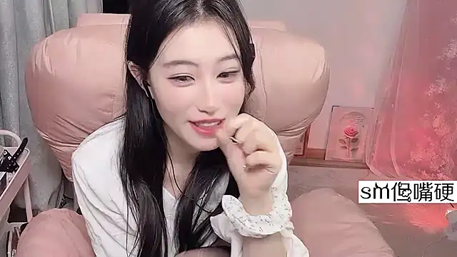 JennieKim RoseannePark online show from 01-26-25, 10:02