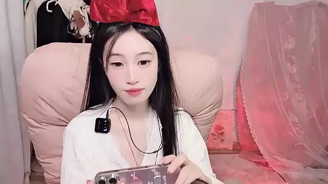 JennieKim RoseannePark online show from 02-04-25, 02:32