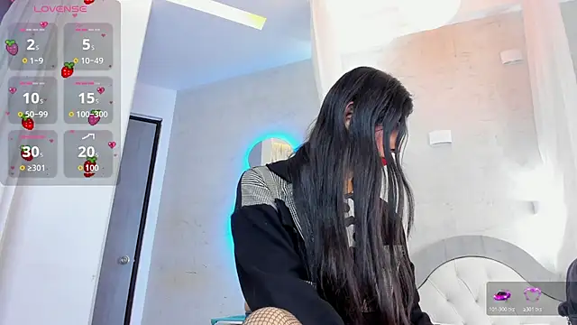 Venusflame   online show from 11-16-25, 12:00