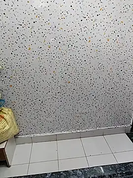 Snapshot of milf-kaira chatting on 03-20-25, 02:19 milf-kaira online show from 03-20-25, 02:19