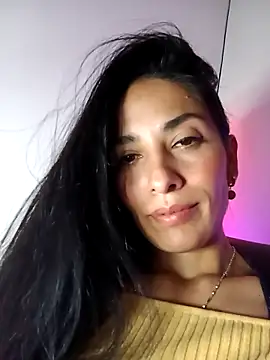 chloewildd  online show from 10-22-25, 08:41