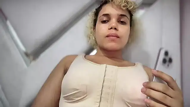 brithneysquirt online show from 11-12-25, 11:47