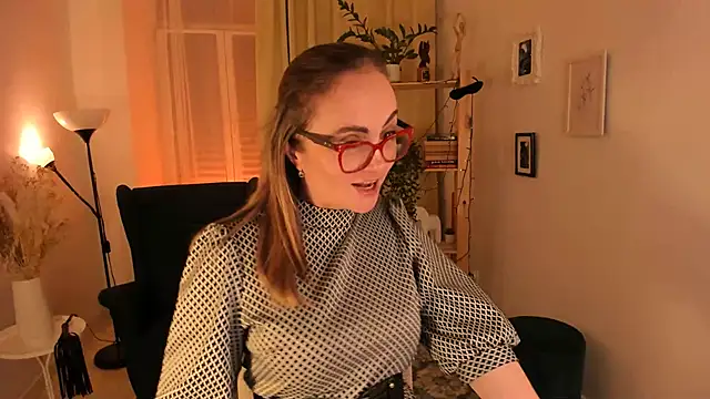 AdelaideRosabel online show from 03-10-25, 01:12