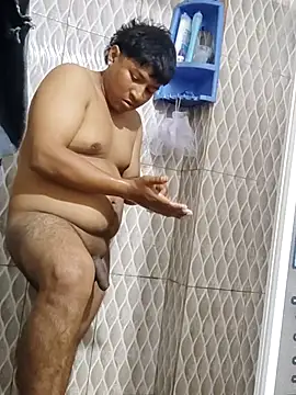 Snapshot of Tu_papi_69_ chatting on 11-27-25, 11:40 Tu papi 69 online show from 11-27-25, 11:40