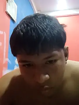 Snapshot of Tu_papi_69_ chatting on 06-16-26, 03:31 Tu papi 69 online show from 06-16-26, 03:31