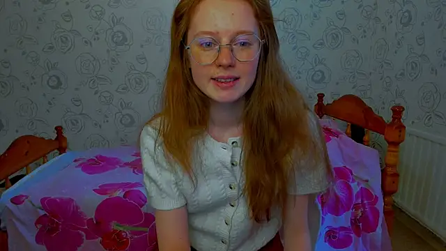 Fire Luna online show from 04-29-26, 11:47