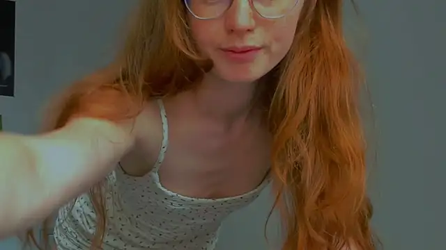 Fire Luna online show from 07-16-26, 01:28