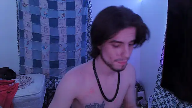 Benzolbub3 online show from 10-08-25, 10:46