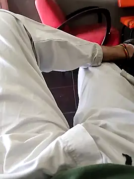 Juliano69xv online show from 09-08-25, 05:56