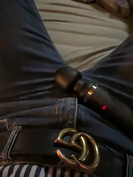 Snapshot of Ana-05 chatting on 12-09-24, 07:18 Ana-05 online show from 12-09-24, 07:18