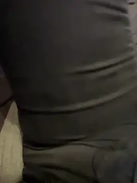 Snapshot of Ana-05 chatting on 11-15-25, 07:54 Ana-05 online show from 11-15-25, 07:54