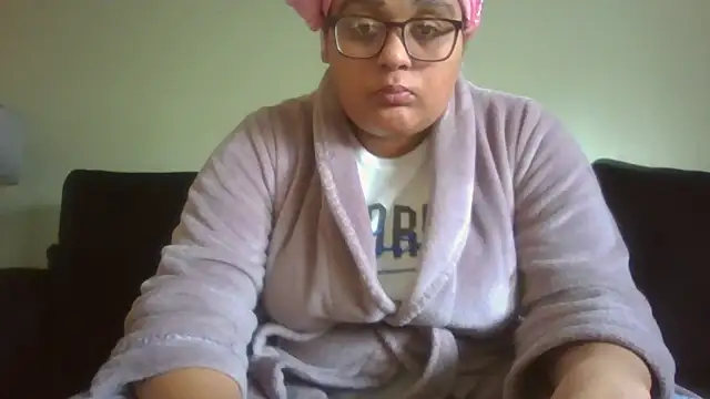 vanilla chocolate23 online show from 02-16-25, 09:59