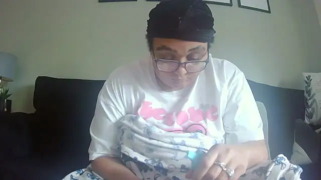 vanilla chocolate23 online show from 02-08-26, 10:29