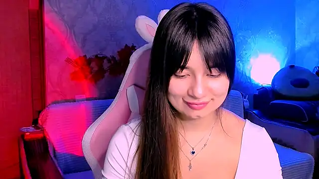 Swee Alicee online show from 12-13-24, 02:27