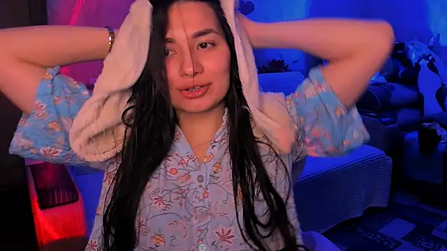 Swee Alicee online show from 03-06-26, 07:21