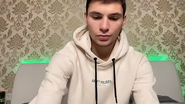 denlover1 online show from 12-09-24, 11:04