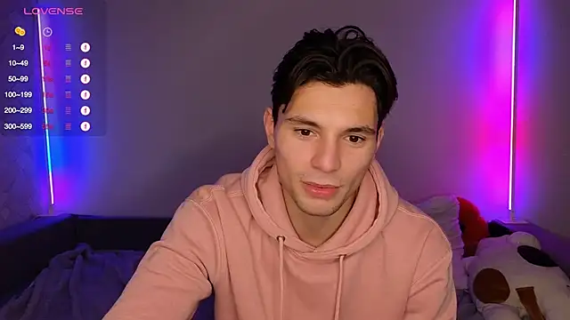 denlover1 online show from 12-04-25, 02:04