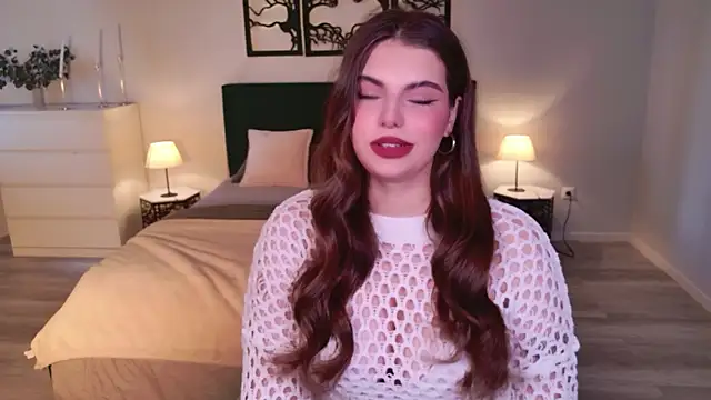 AdeliaKiss online show from 06-18-26, 04:35