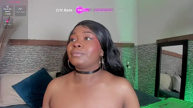 zoe 23  online show from 12-15-25, 11:03