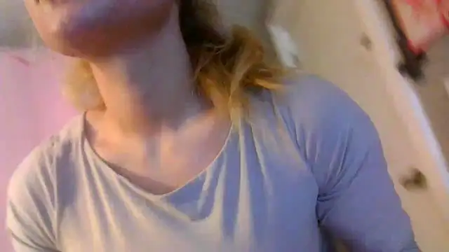 lexybabyxo online show from 12-04-25, 02:15