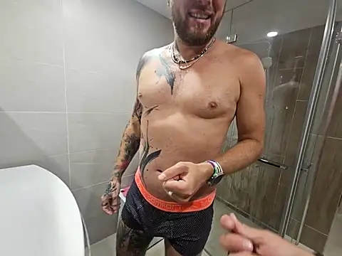 manforhotfun online show from 09-26-25, 08:57