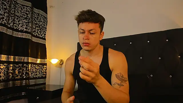 Angel Cuervo online show from 02-11-25, 12:48