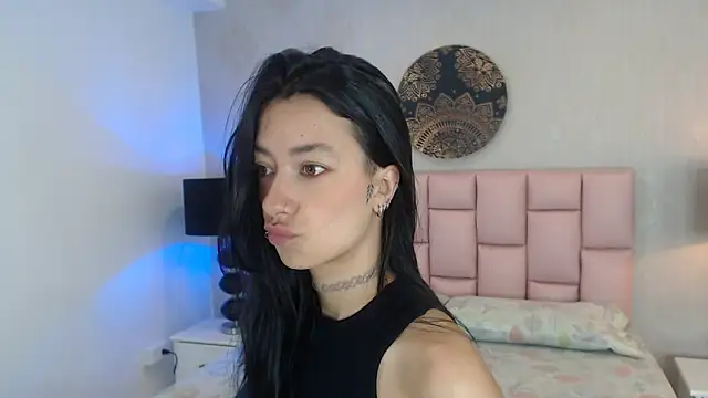 Zoe Vixen online show from 02-01-25, 12:05