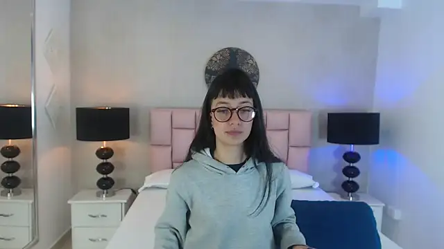 Zoe Vixen online show from 02-26-25, 12:03