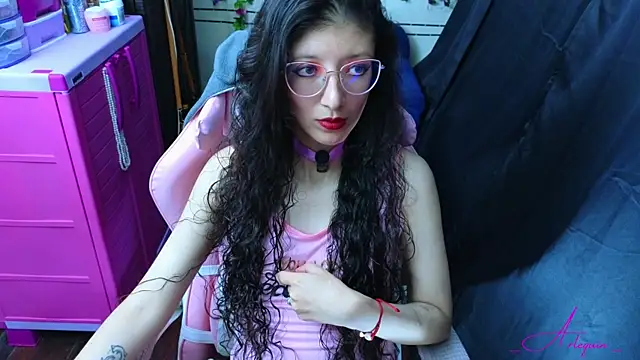 Snapshot of _Arlequin_ chatting on 07-07-26, 07:40 Arlequin online show from 07-07-26, 07:40