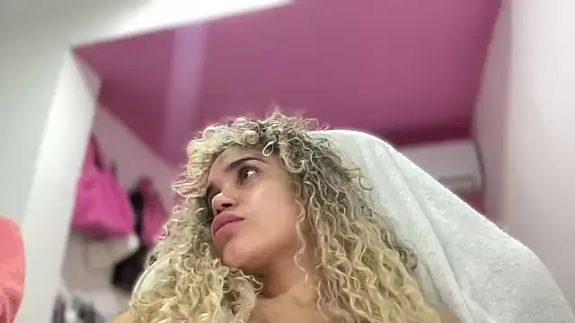 Susandolls online show from 01-05-26, 06:44