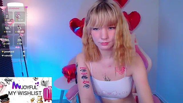 Linablueeyed online show from 03-11-25, 11:23