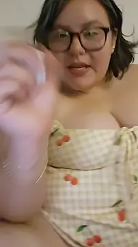 Snapshot of almitapro07 chatting on 03-03-26, 05:57 almitapro07 online show from 03-03-26, 05:57