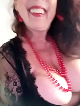 Snapshot of GypsyEsmeralda chatting on 01-04-25, 02:04 GypsyEsmeralda online show from 01-04-25, 02:04