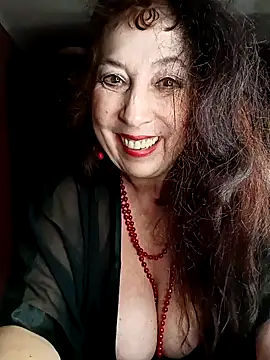 Snapshot of GypsyEsmeralda chatting on 01-16-25, 08:00 GypsyEsmeralda online show from 01-16-25, 08:00