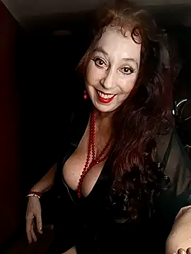 Snapshot of GypsyEsmeralda chatting on 02-25-25, 04:46 GypsyEsmeralda online show from 02-25-25, 04:46