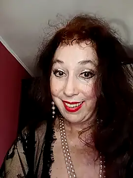 Snapshot of GypsyEsmeralda chatting on 03-03-25, 11:22 GypsyEsmeralda online show from 03-03-25, 11:22