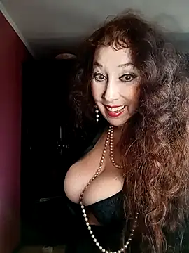 Snapshot of GypsyEsmeralda chatting on 03-16-25, 07:15 GypsyEsmeralda online show from 03-16-25, 07:15