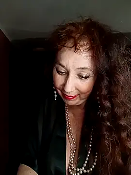 Snapshot of GypsyEsmeralda chatting on 03-22-25, 05:31 GypsyEsmeralda online show from 03-22-25, 05:31
