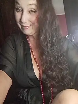 GypsyEsmeralda online show from 12-15-25, 04:22