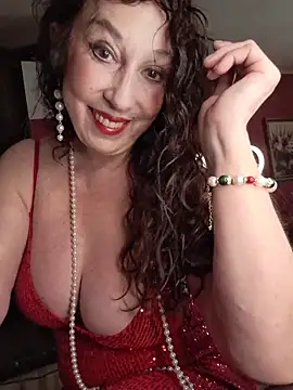 GypsyEsmeralda online show from 06-04-26, 06:41