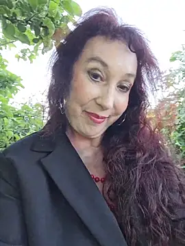 GypsyEsmeralda online show from 06-11-26, 03:26